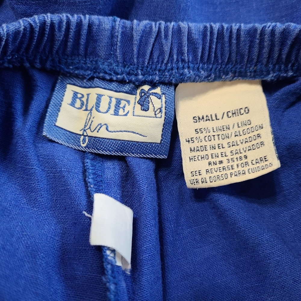 Blue Fin Woman's Scrubs, Size: Small Color: Blue - Picture 7 of 13